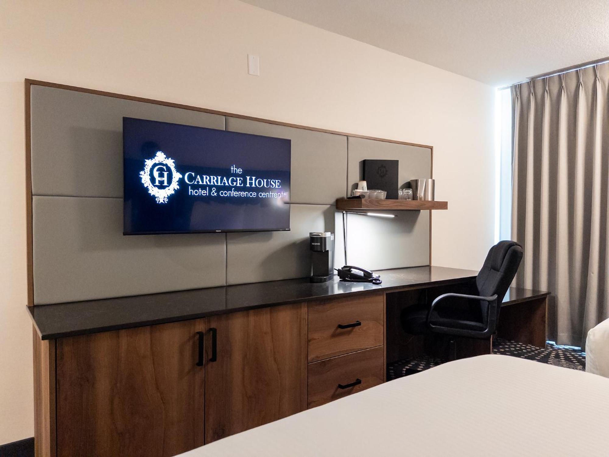 Carriage House Hotel And Conference Centre YYC Exteriér fotografie