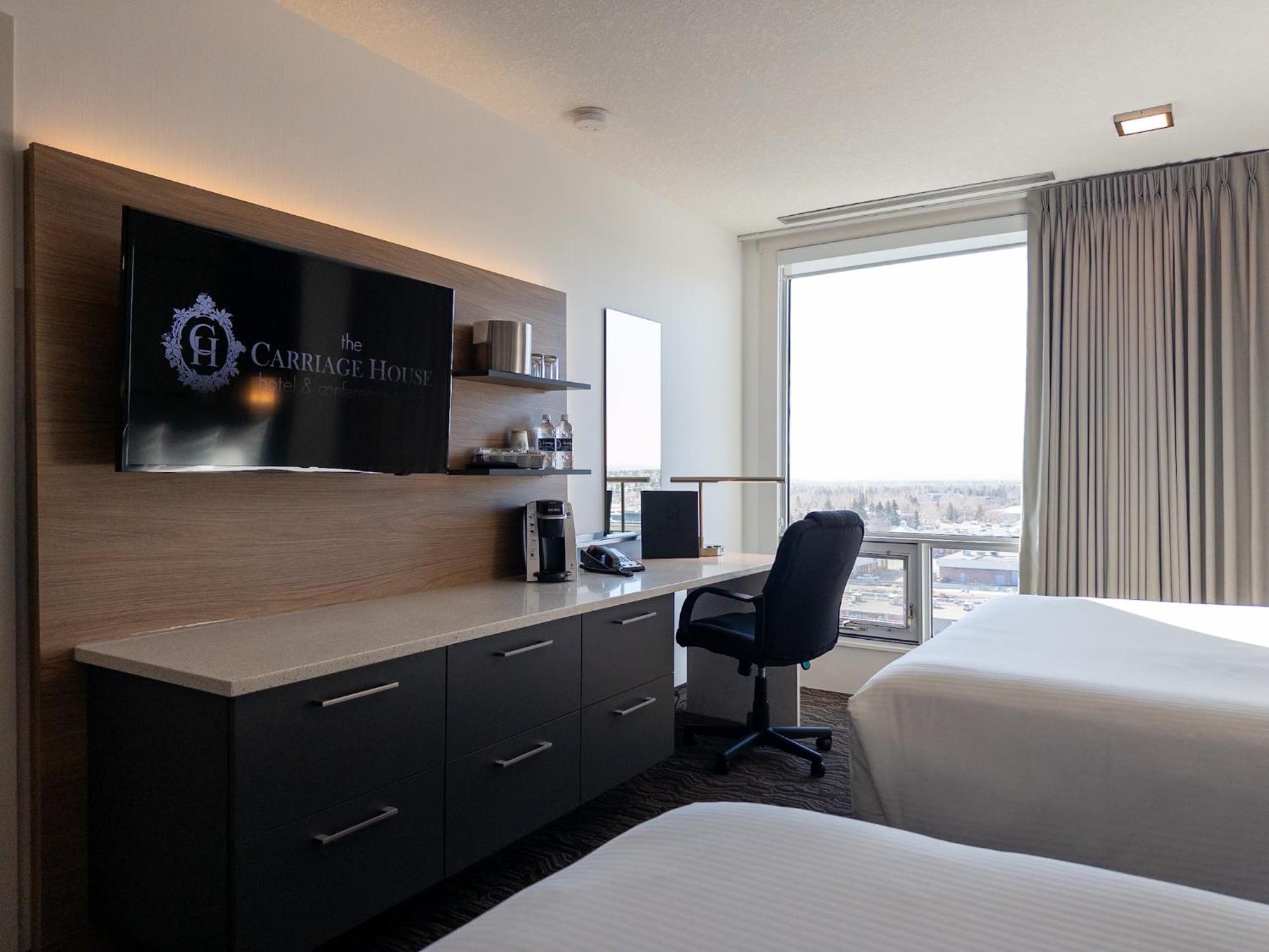 Carriage House Hotel And Conference Centre YYC Exteriér fotografie