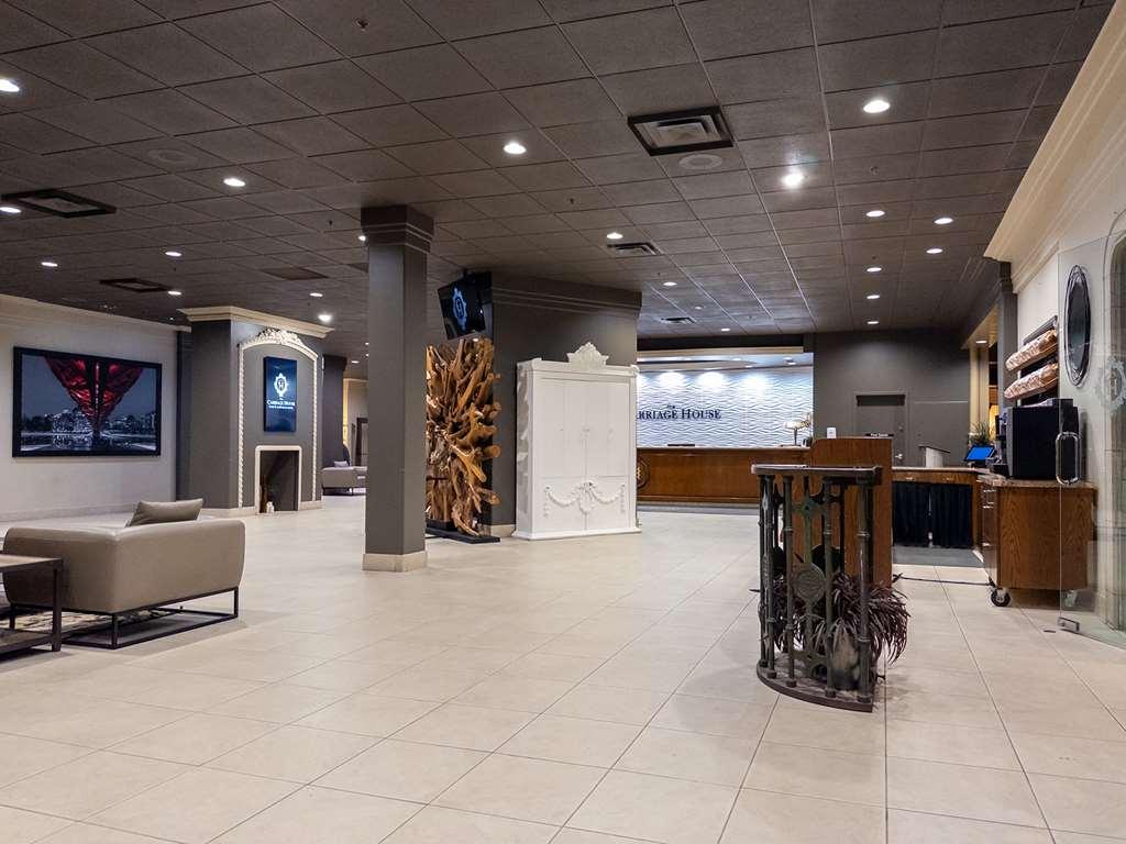 Carriage House Hotel And Conference Centre YYC Interiér fotografie