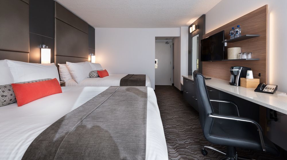Carriage House Hotel And Conference Centre YYC Exteriér fotografie